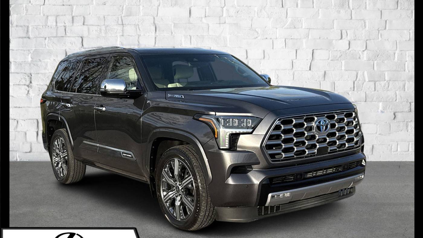 2023 Toyota Sequoia Capstone