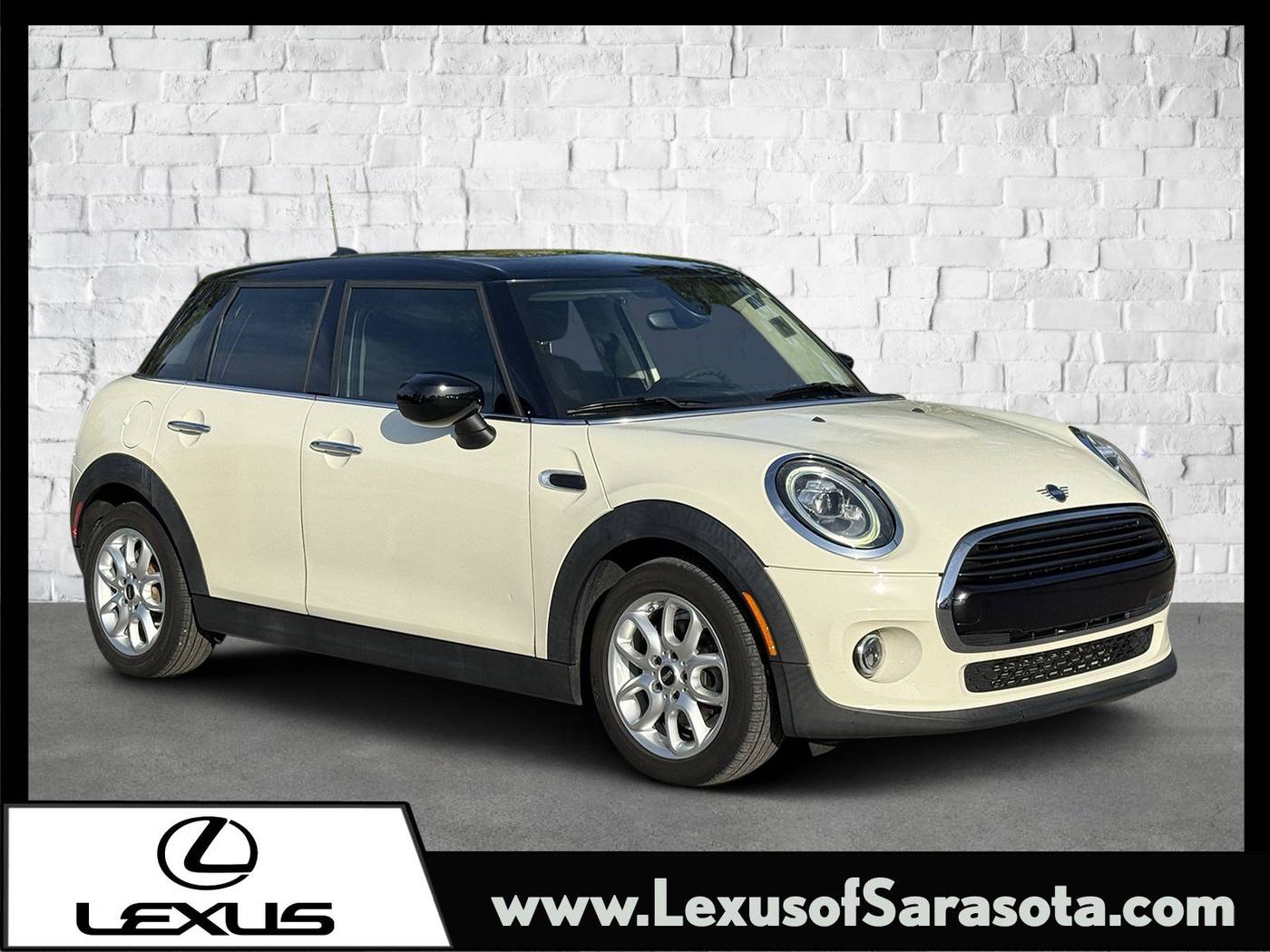 2021 MINI Hardtop Oxford Edition — Hatchback — 36,185 mi — Sarasota, FL