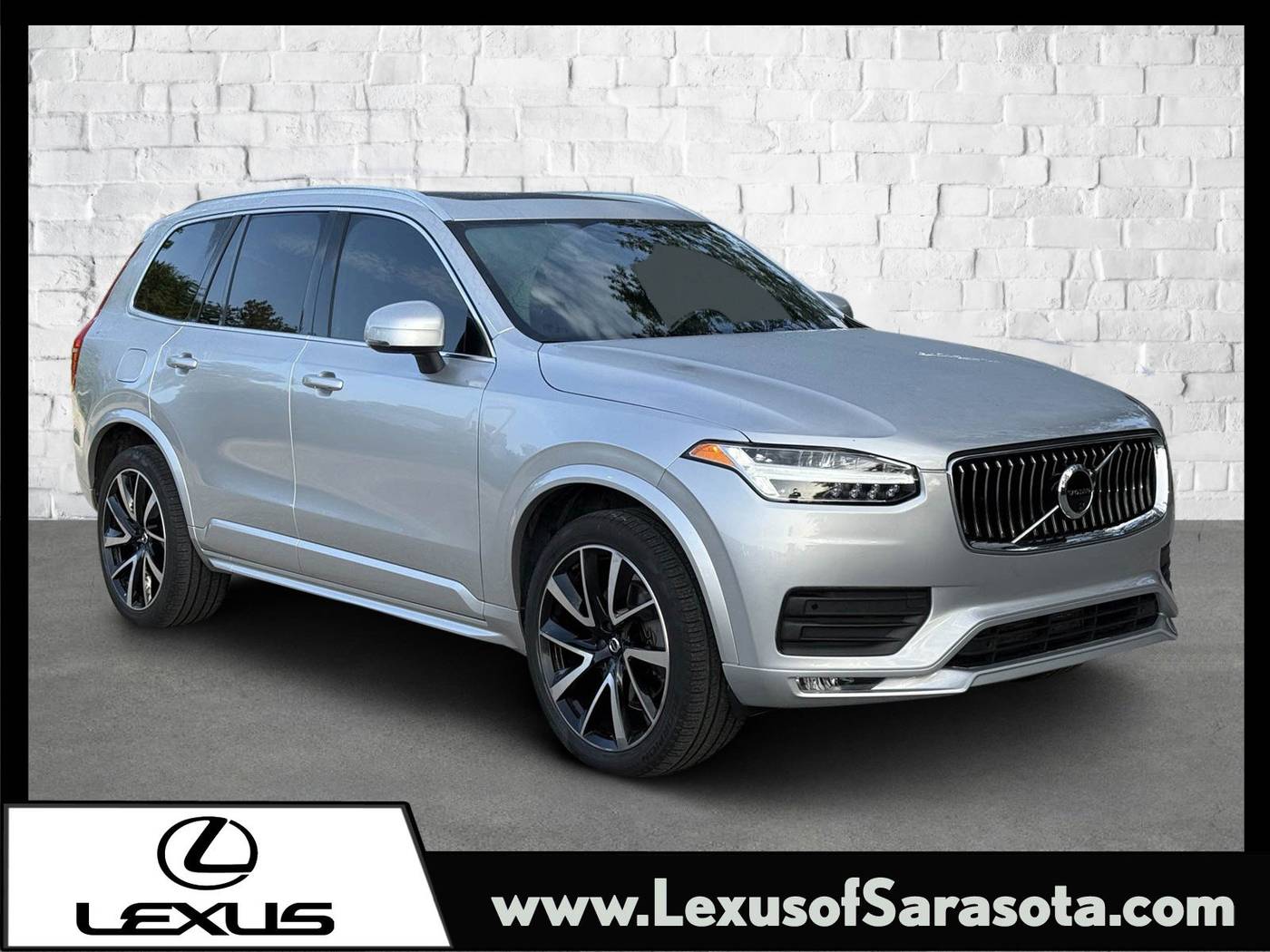 2022 Volvo XC90 Momentum — SUV — 45,662 mi — Sarasota, FL