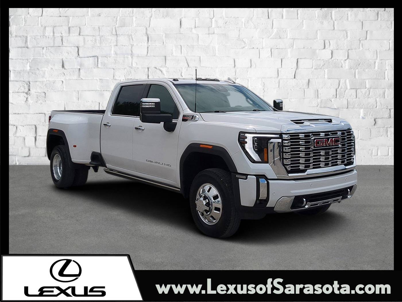2024 GMC Sierra 3500HD Denali — Pickup Truck — 19,050 mi — Sarasota, FL