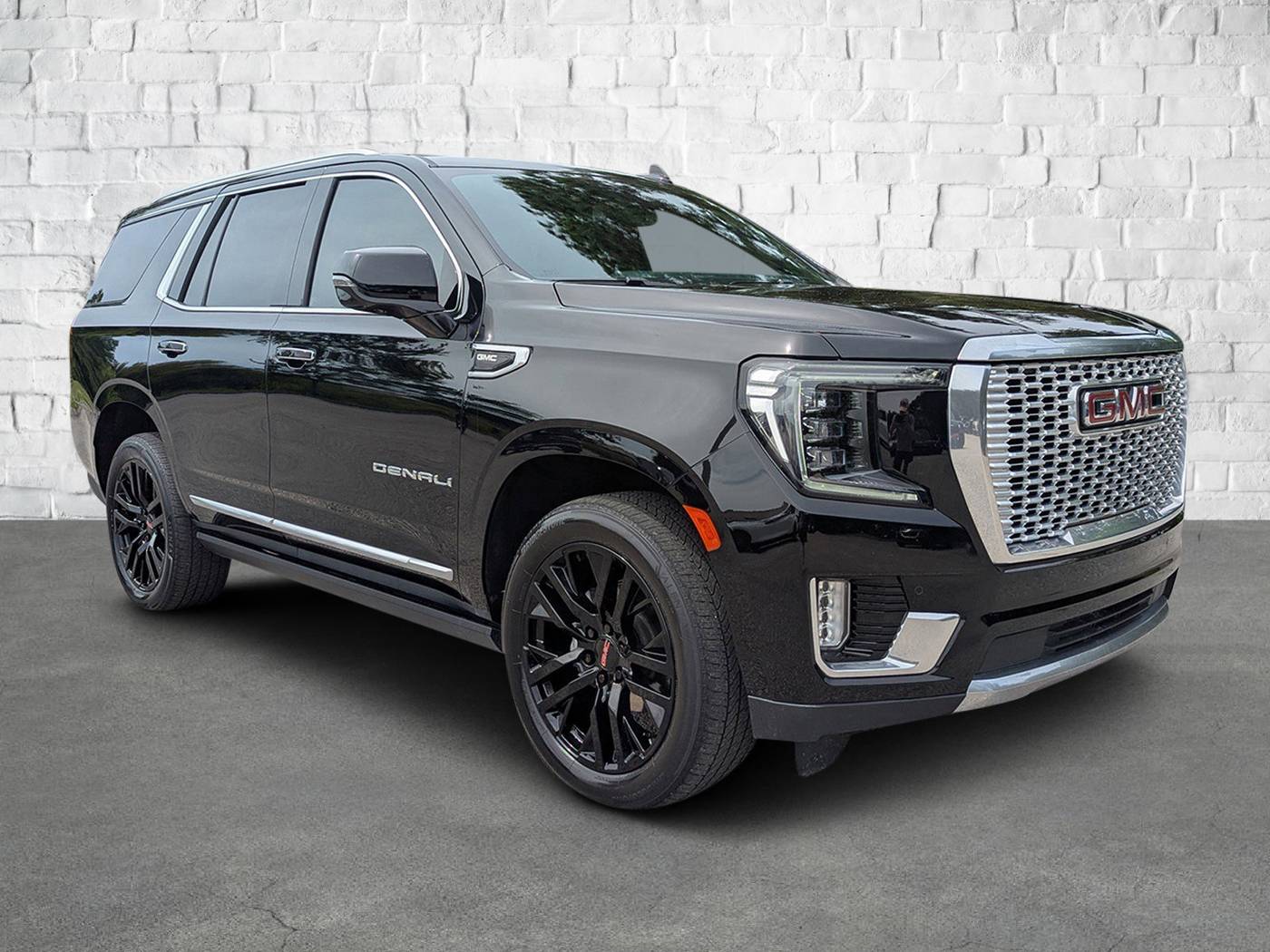 2023 GMC Yukon Denali — SUV — 41,045 mi — Sarasota, FL