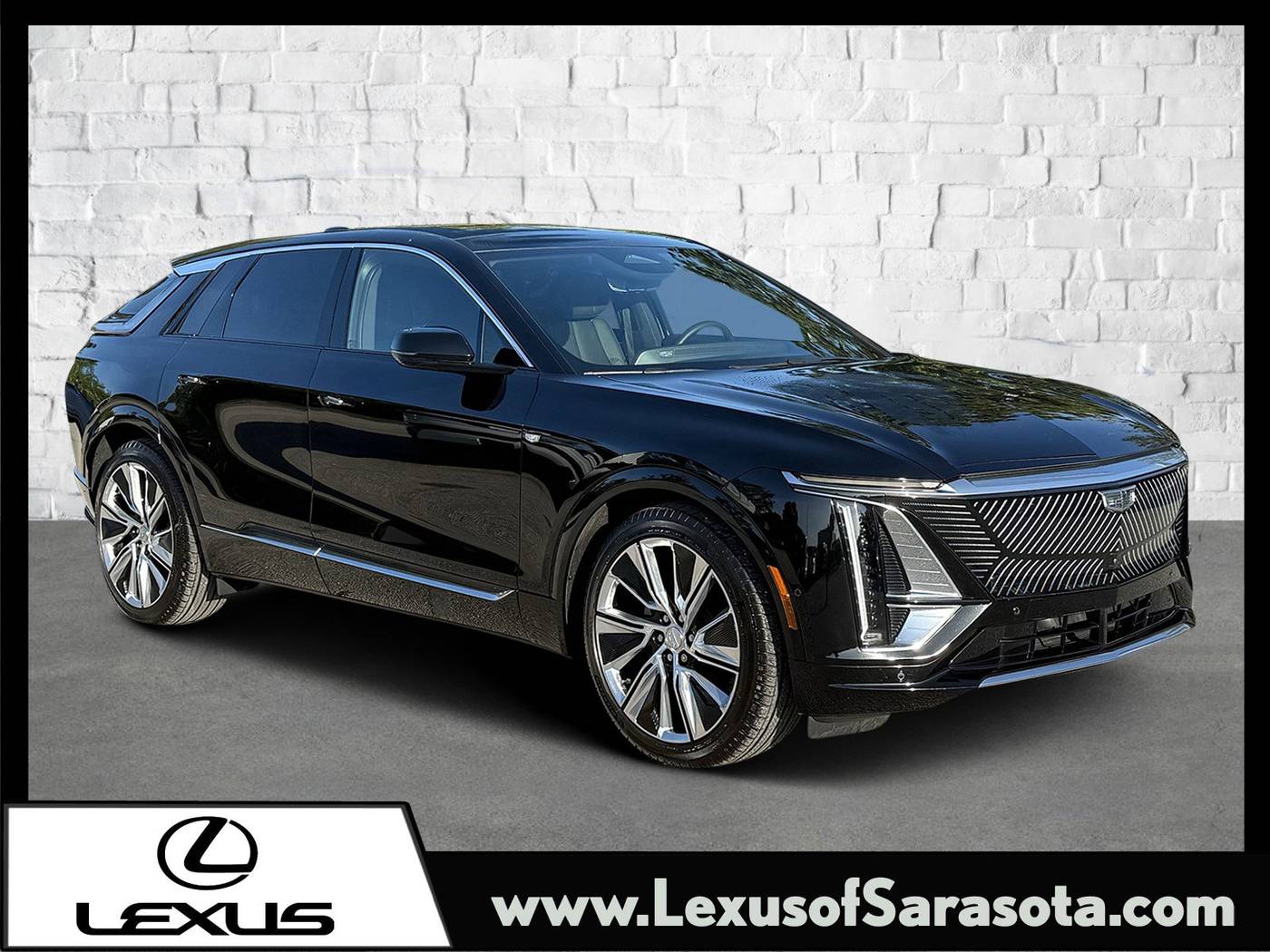 2024 Cadillac LYRIQ Luxury — SUV — 9,311 mi — Sarasota, FL