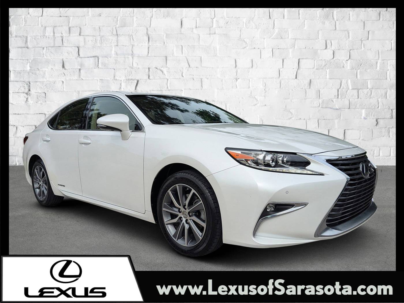 2018 Lexus ES ES 300h — Sedan — 73,837 mi — Sarasota, FL