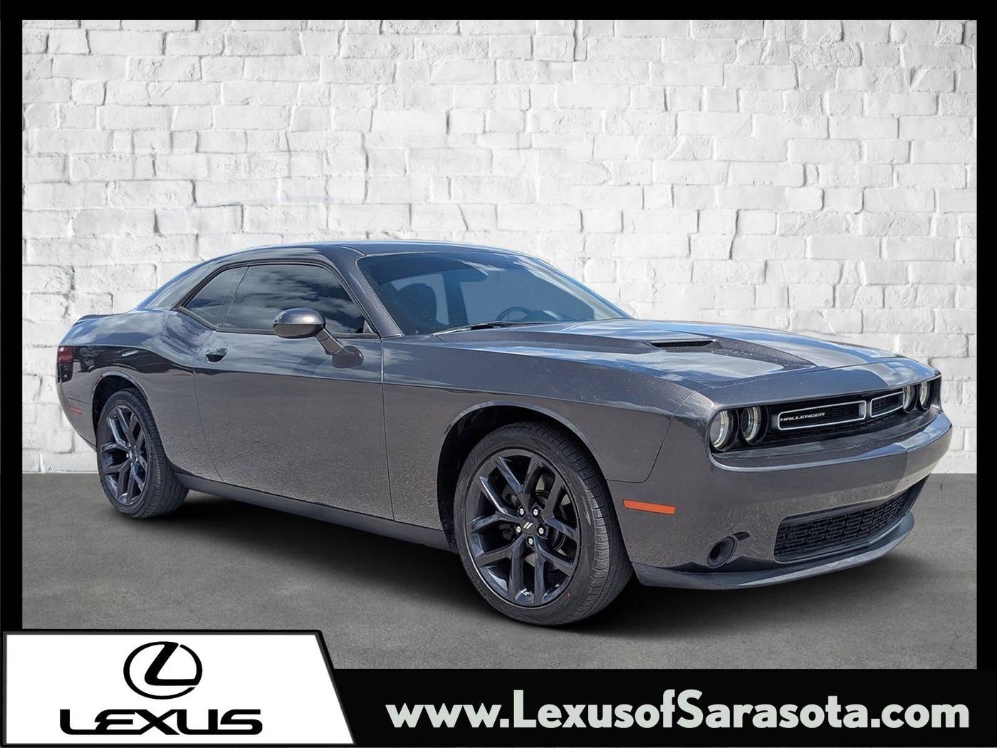 2016 Dodge Challenger SXT — Coupe — 89,230 mi — Sarasota, FL