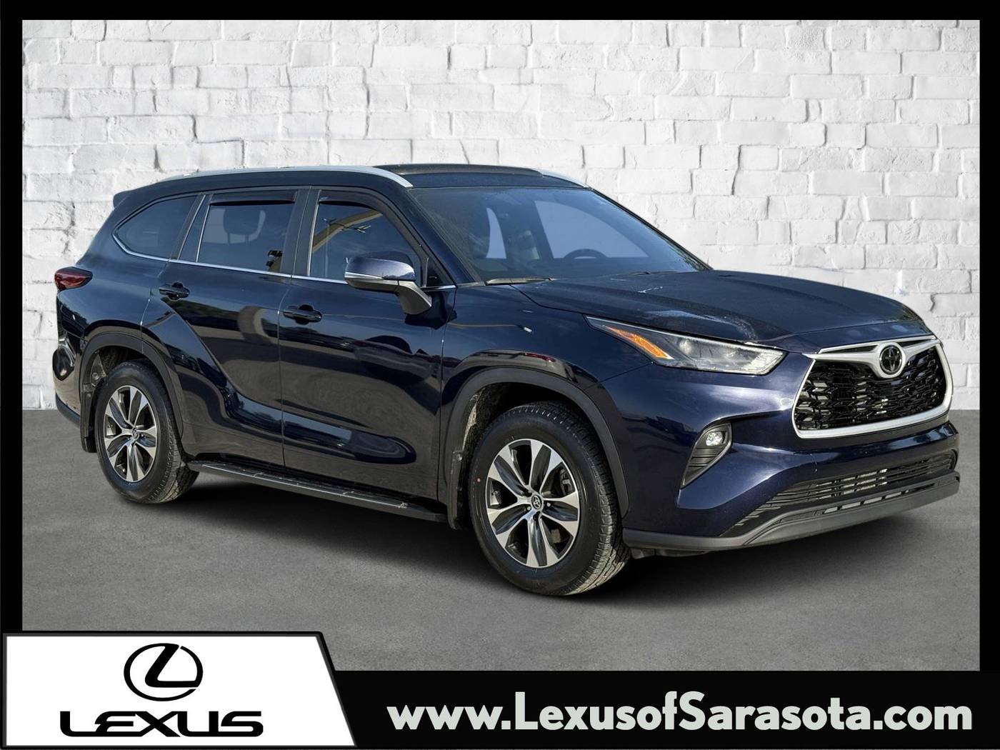 2023 Toyota Highlander XLE — SUV — 44,034 mi — Sarasota, FL