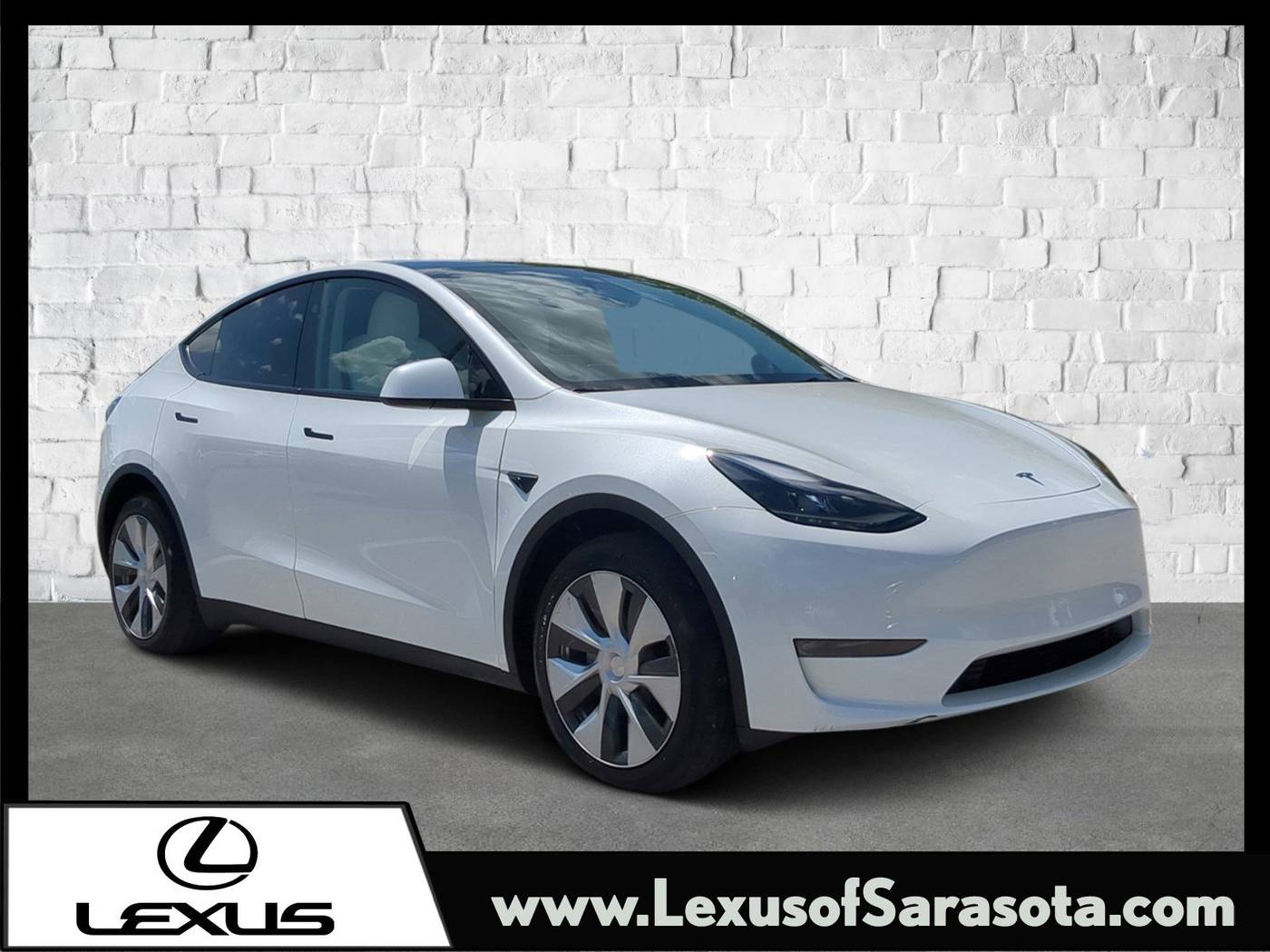 2023 Tesla Model Y Long Range — SUV — 10,767 mi — Sarasota, FL