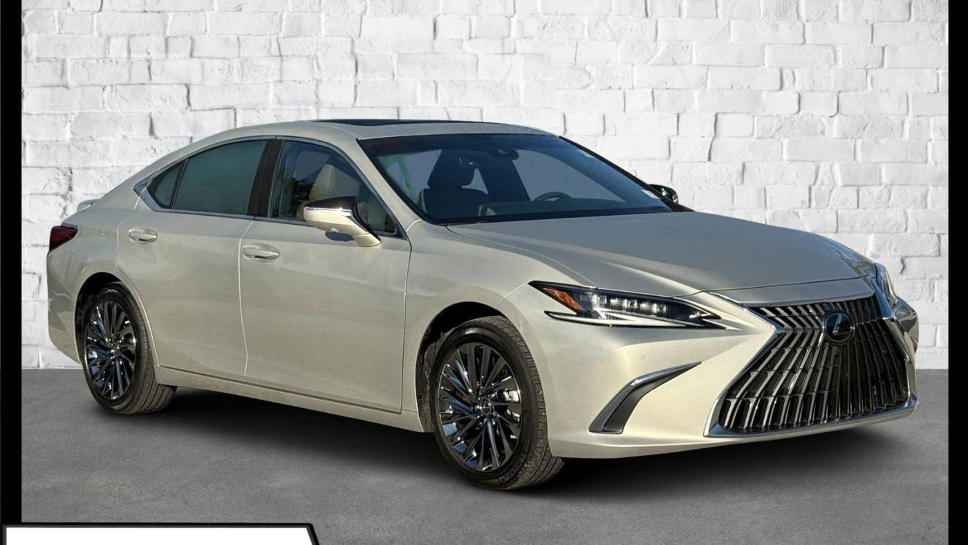 2024 Lexus ES 300h Ultra Luxury