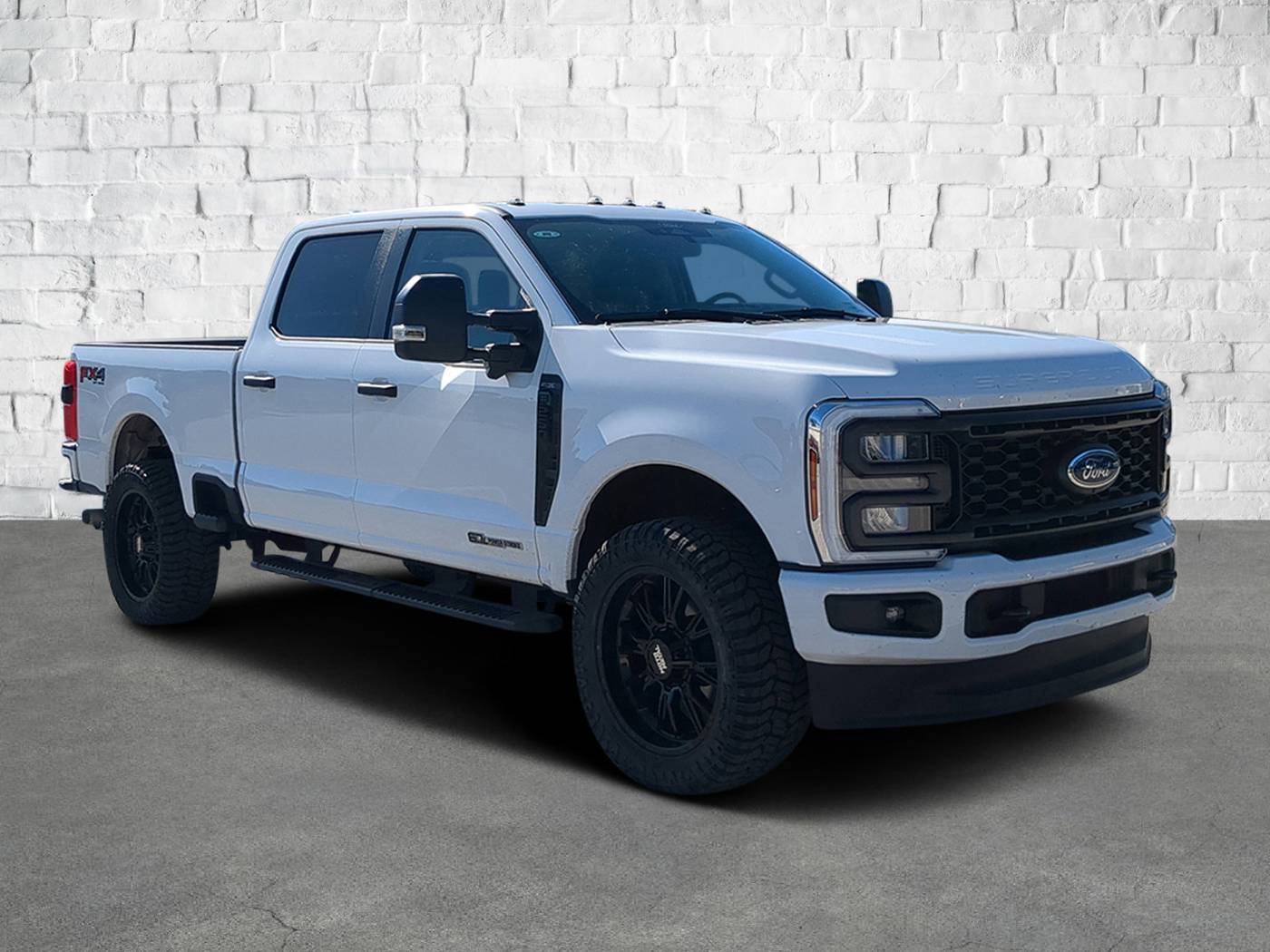 2024 Ford Super Duty F-250 XL — Pickup Truck — 13,040 mi — Sarasota, FL