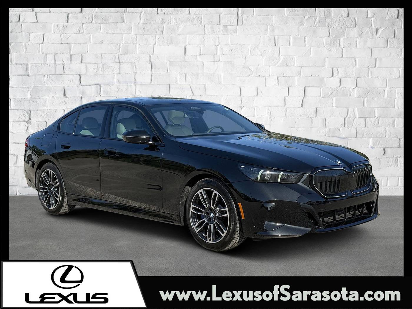 2024 BMW 5 Series 530i — Sedan — 1,534 mi — Sarasota, FL