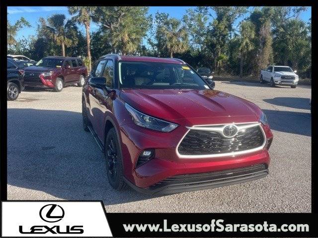 2024 Toyota Highlander XLE — SUV — 7,000 mi — Sarasota, FL