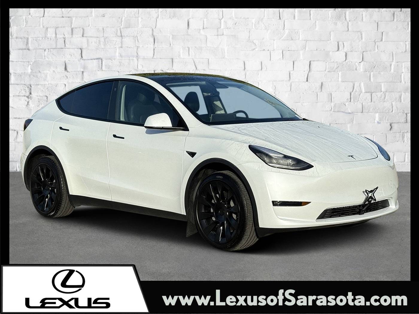 2023 Tesla Model Y Long Range — SUV — 25,015 mi — Sarasota, FL