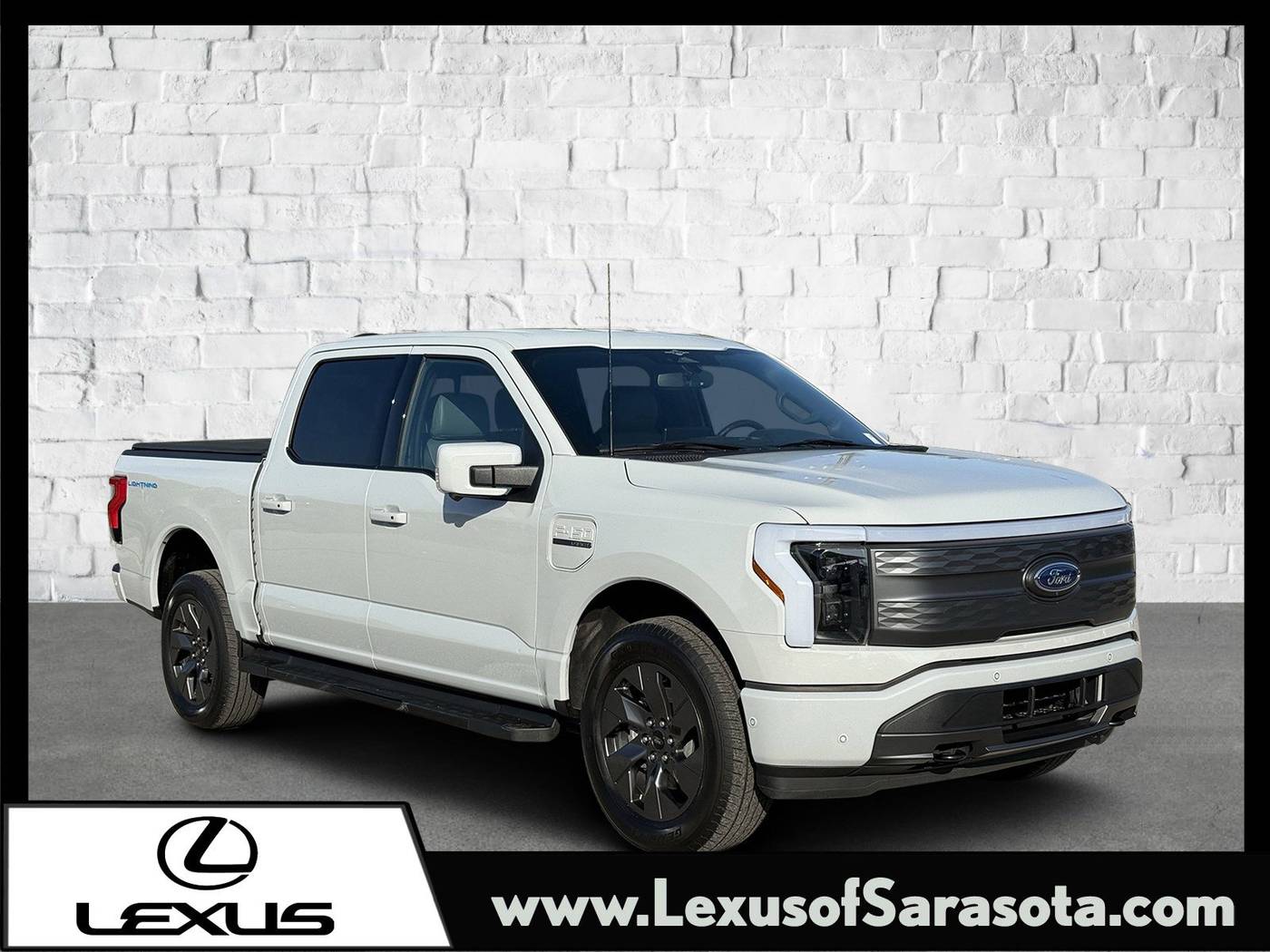 2023 Ford F-150 Lightning LARIAT — Pickup Truck — 50,332 mi — Sarasota, FL