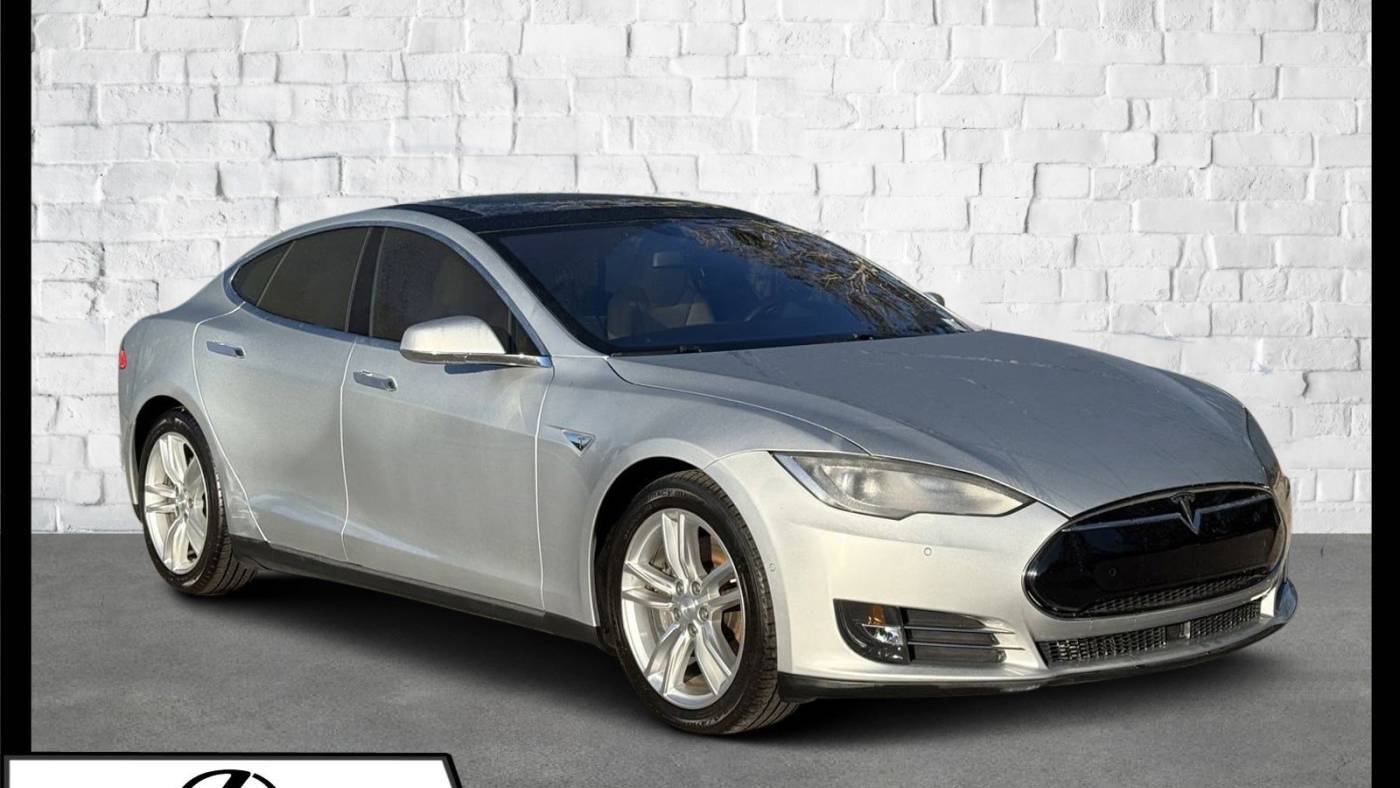 2016 Tesla Model S 70D — Hatchback — 71,258 mi — Sarasota, FL