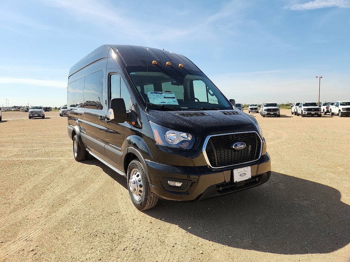 2025 Ford Transit XLT