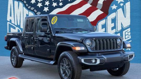 2024 Jeep Gladiator Sport S — Pickup Truck — 7,488 mi — Greenville, SC
