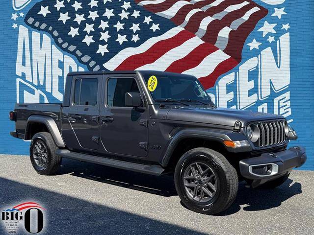 2025 Jeep Gladiator Sport S — Pickup Truck — 7,896 mi — Greenville, SC