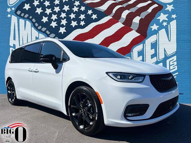 2024 Chrysler Pacifica Touring L — Minivan — 5,061 mi — Greenville, SC