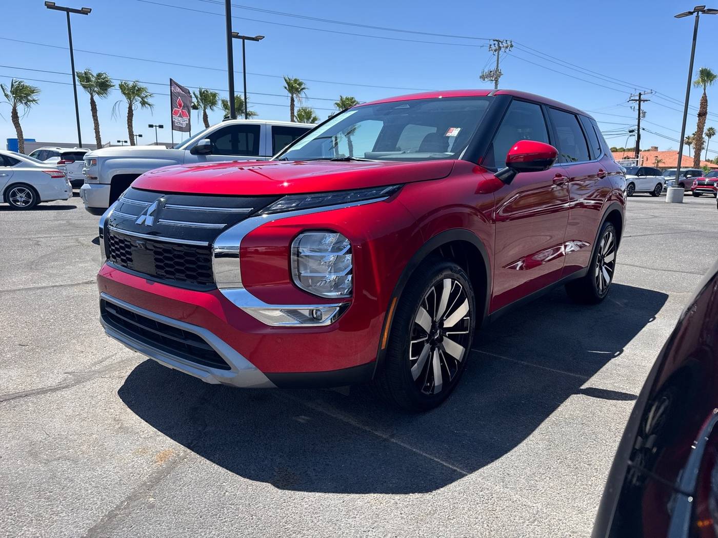 2025 Mitsubishi Outlander SE — SUV — 883 mi — Yuma, AZ