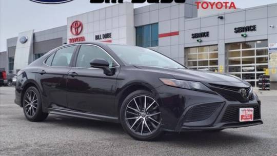 2021 Toyota Camry SE — Sedan — 61,785 mi — Dover, NH