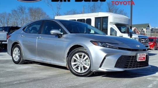 2025 Toyota Camry LE — Sedan — 4,904 mi — Dover, NH