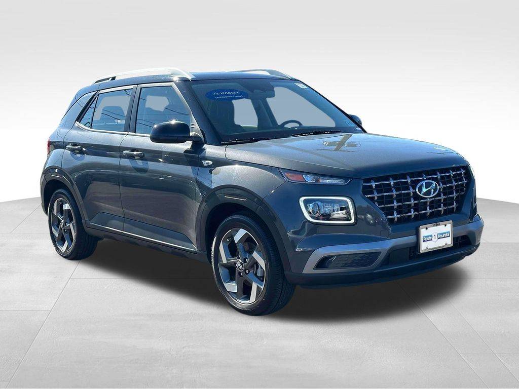 2024 Hyundai Venue Limited — SUV — 5,882 mi — Monmouth Junction, NJ