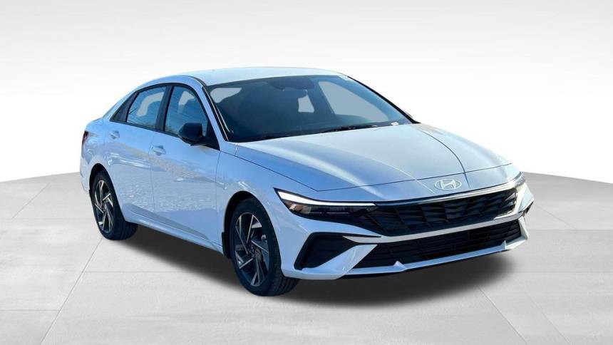 2025 Hyundai Elantra SEL Sport — Sedan — 3,652 mi — Monmouth Junction, NJ