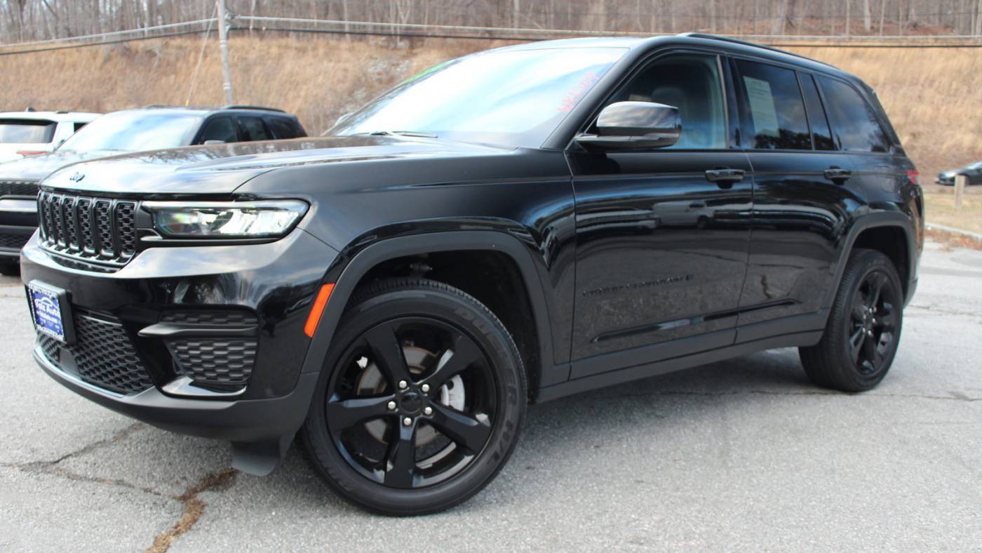 2023 Jeep Grand Cherokee Altitude — SUV — 14,469 mi — Cortlandt Manor, NY