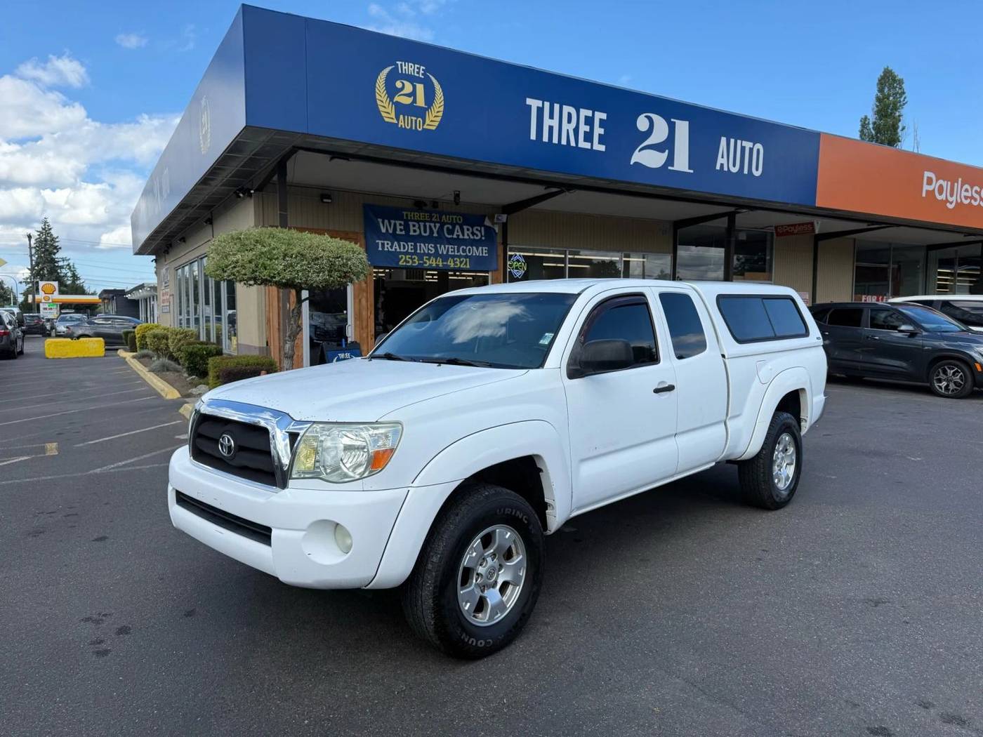 2005 Toyota Tacoma Base — Pickup Truck — 284,107 mi — Spanaway, WA