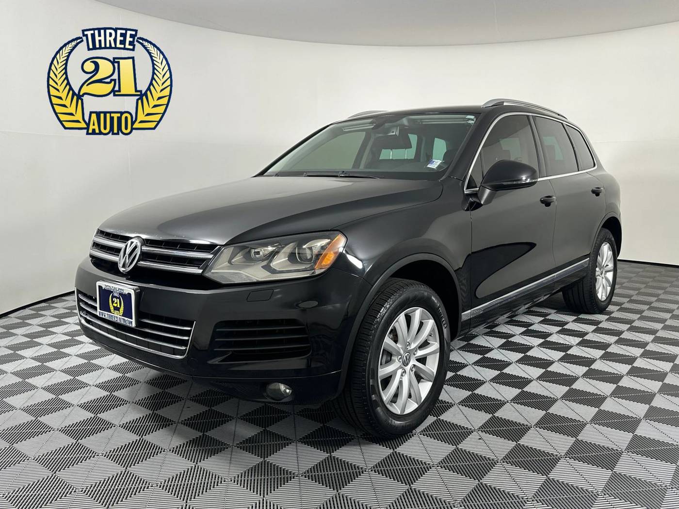 2012 Volkswagen Touareg VR6 Sport — SUV — 124,035 mi — Spanaway, WA