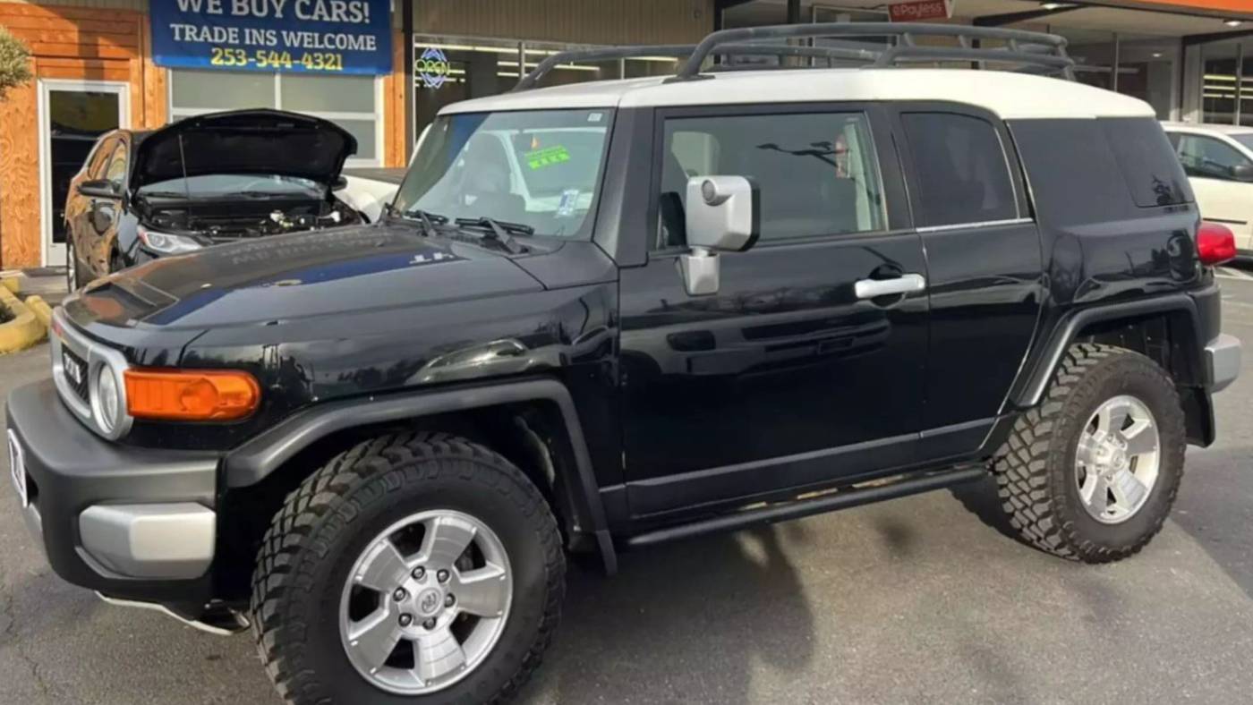 2007 Toyota FJ Cruiser Base — SUV — 284,070 mi — Spanaway, WA