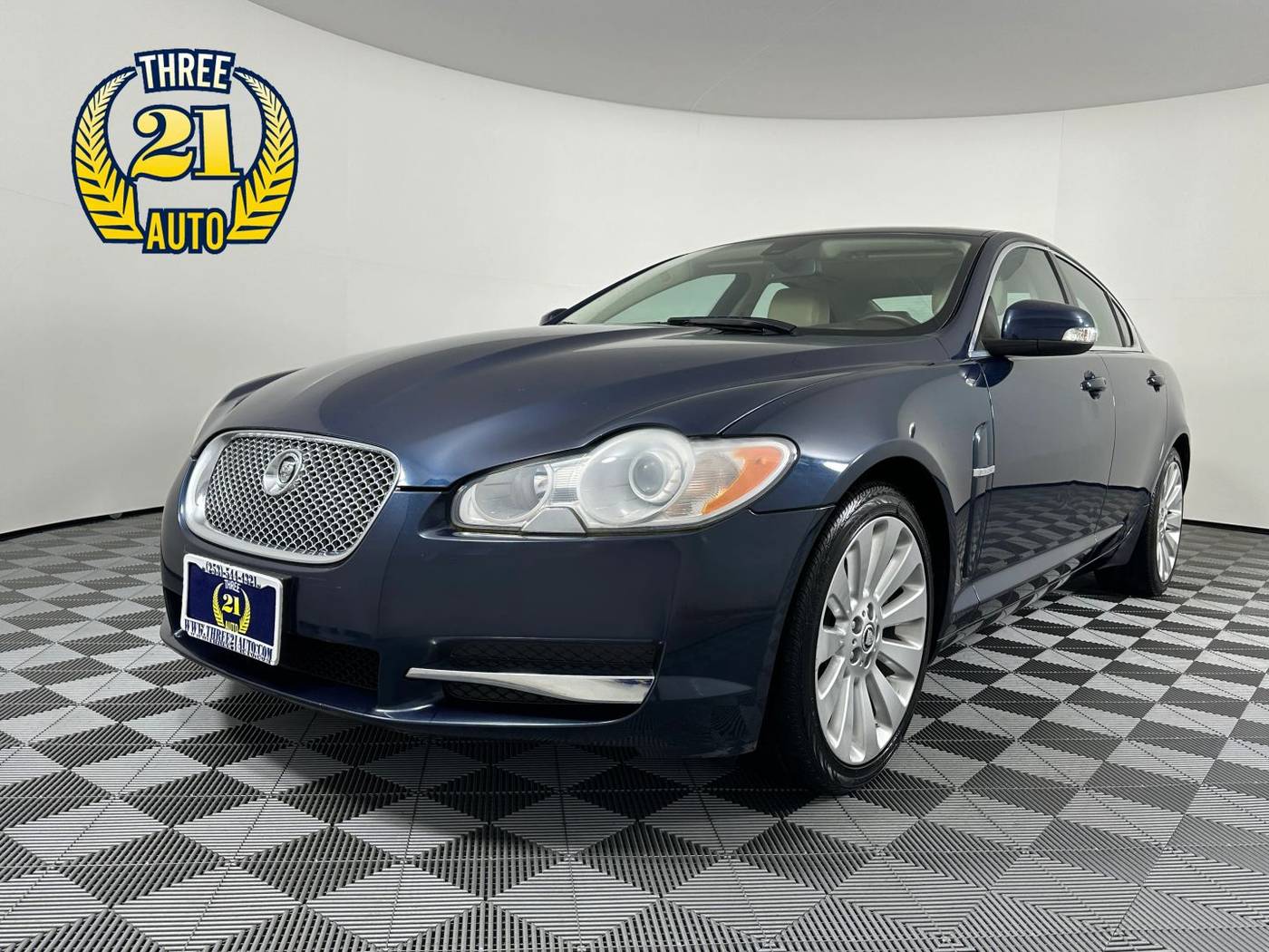 2009 Jaguar XF Premium Luxury — Sedan — 75,886 mi — Spanaway, WA