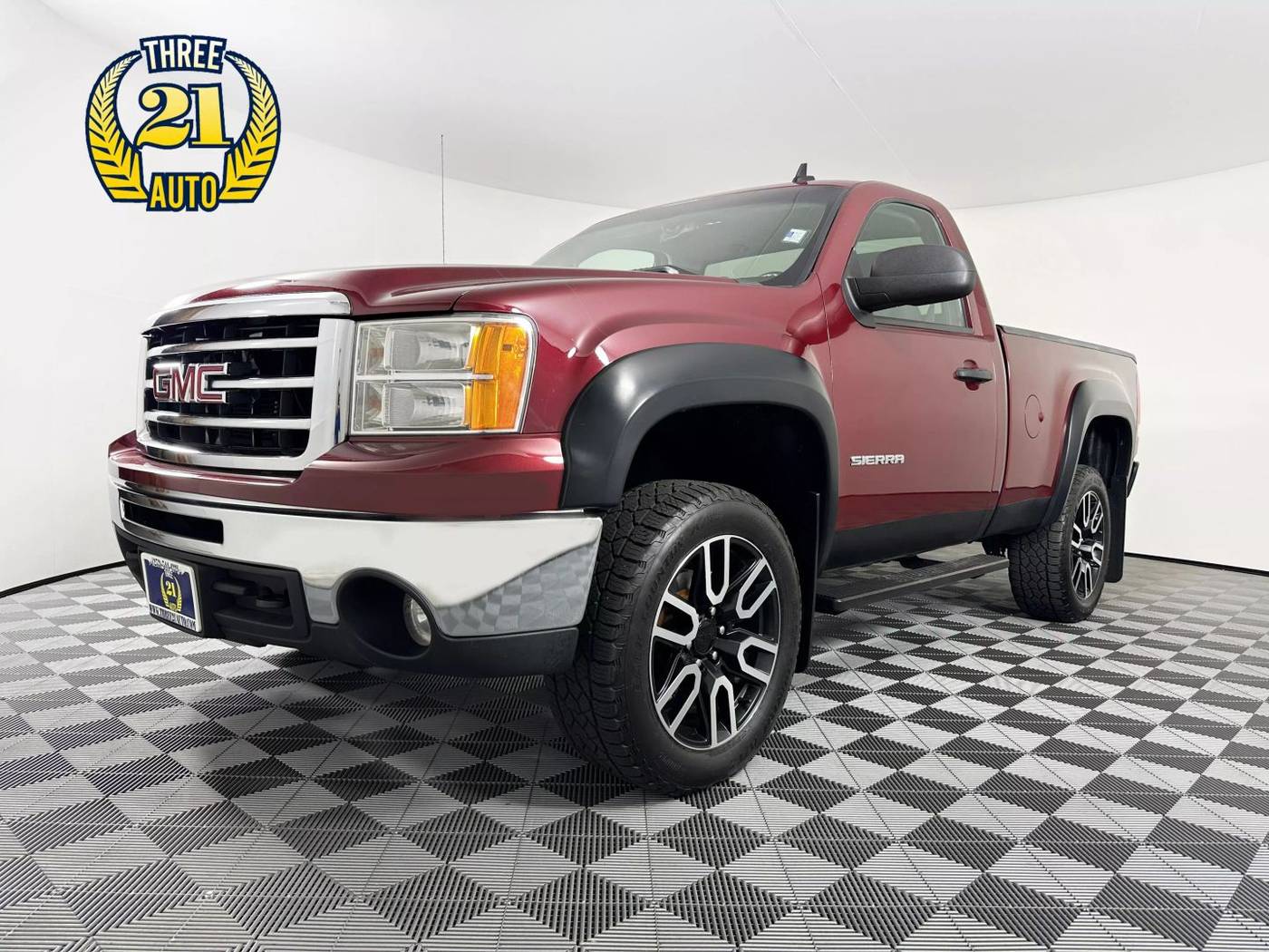 2013 GMC Sierra 1500 SLE — Pickup Truck — 157,925 mi — Spanaway, WA