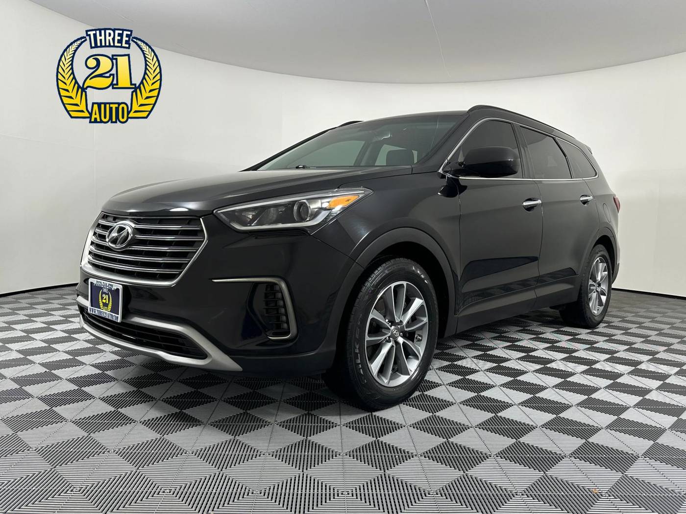 2017 Hyundai Santa Fe SE — SUV — 111,652 mi — Spanaway, WA