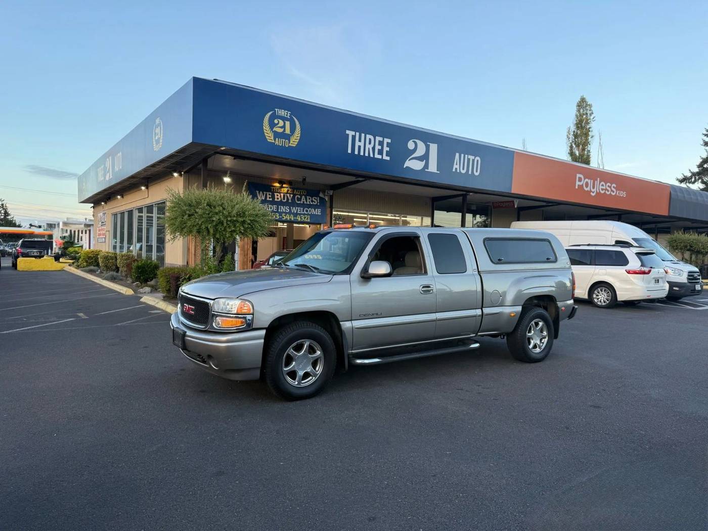 2002 GMC Sierra 1500 Denali — Pickup Truck — 96,554 mi — Spanaway, WA