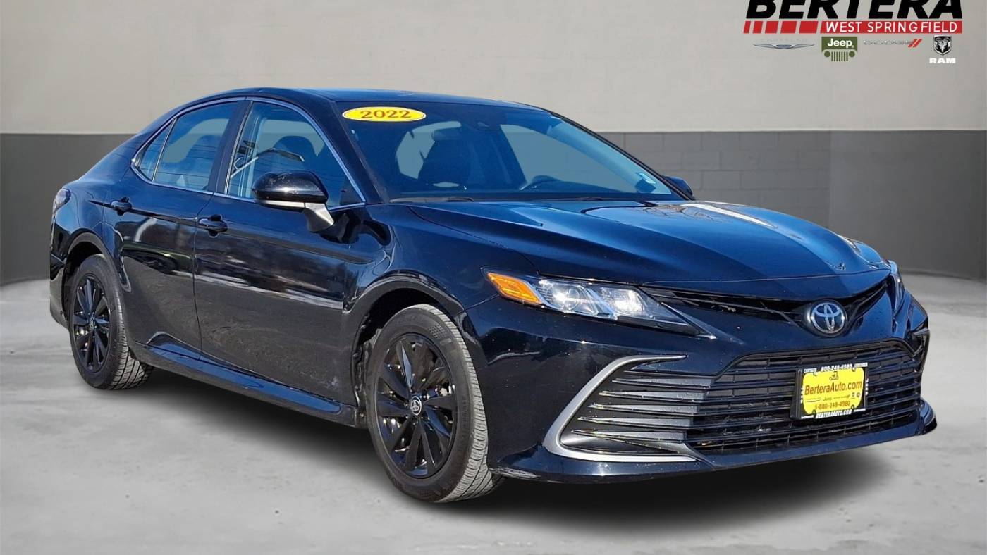 2022 Toyota Camry LE — Sedan — 60,991 mi — West Springfield, MA