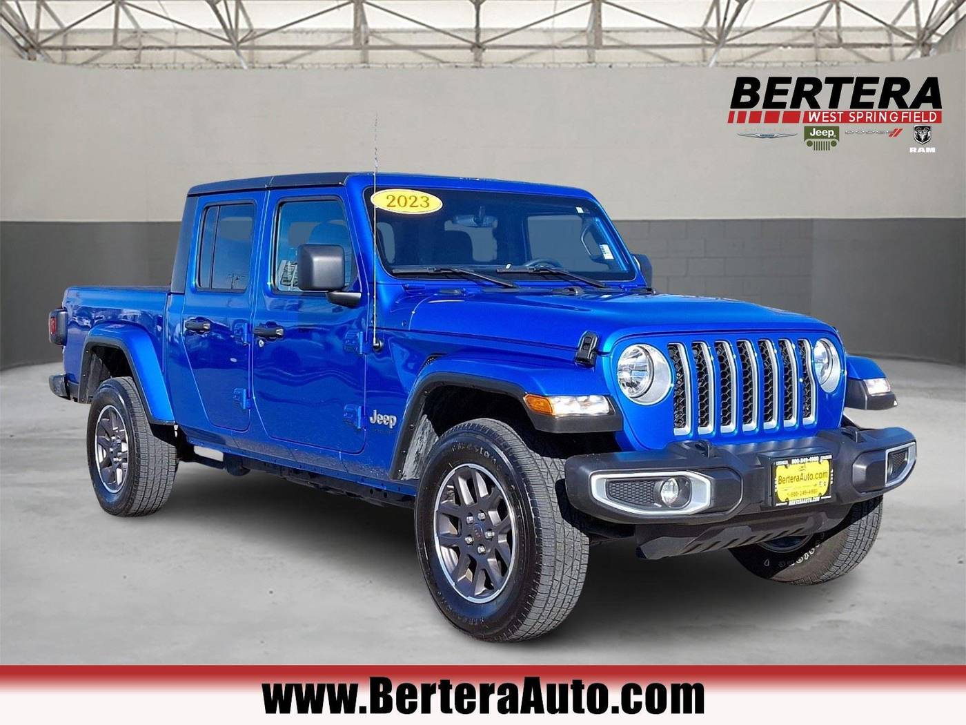 2023 Jeep Gladiator Overland — Pickup Truck — 49,245 mi — West Springfield, MA