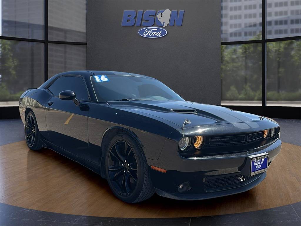2016 Dodge Challenger SXT — Coupe — 55,557 mi — Great Falls, MT