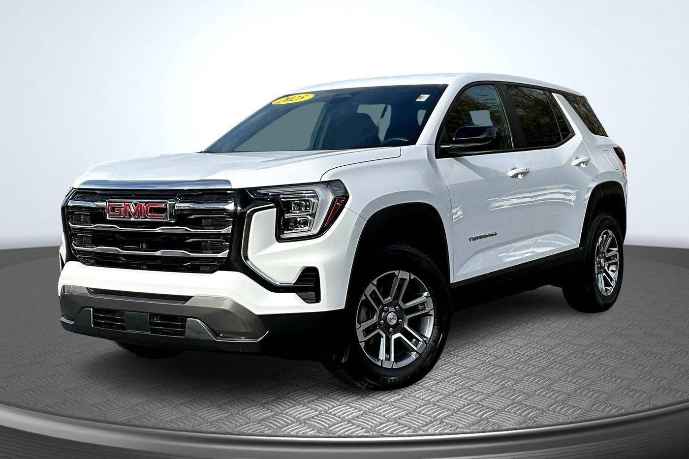 2025 GMC Terrain Elevation — SUV — 19,548 mi — St. Charles, IL