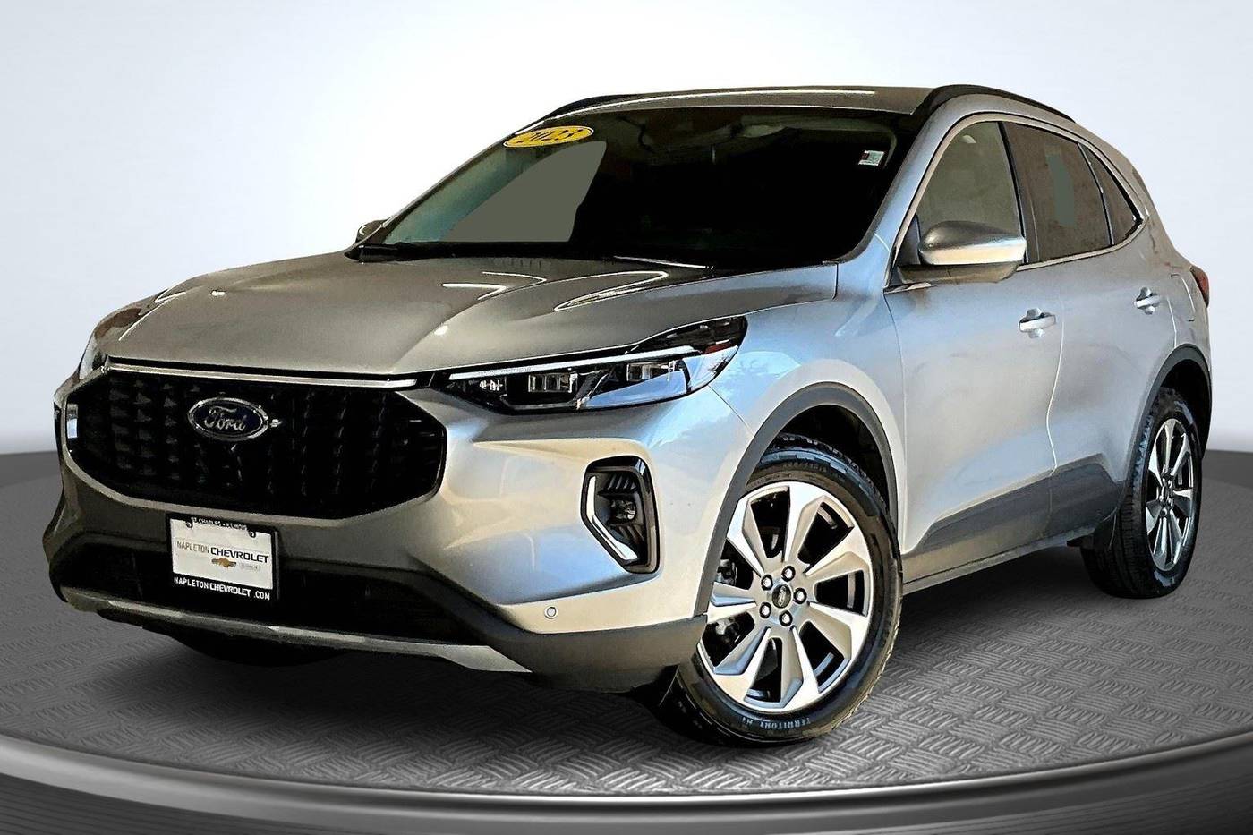 2023 Ford Escape Platinum — SUV — 39,562 mi — St. Charles, IL