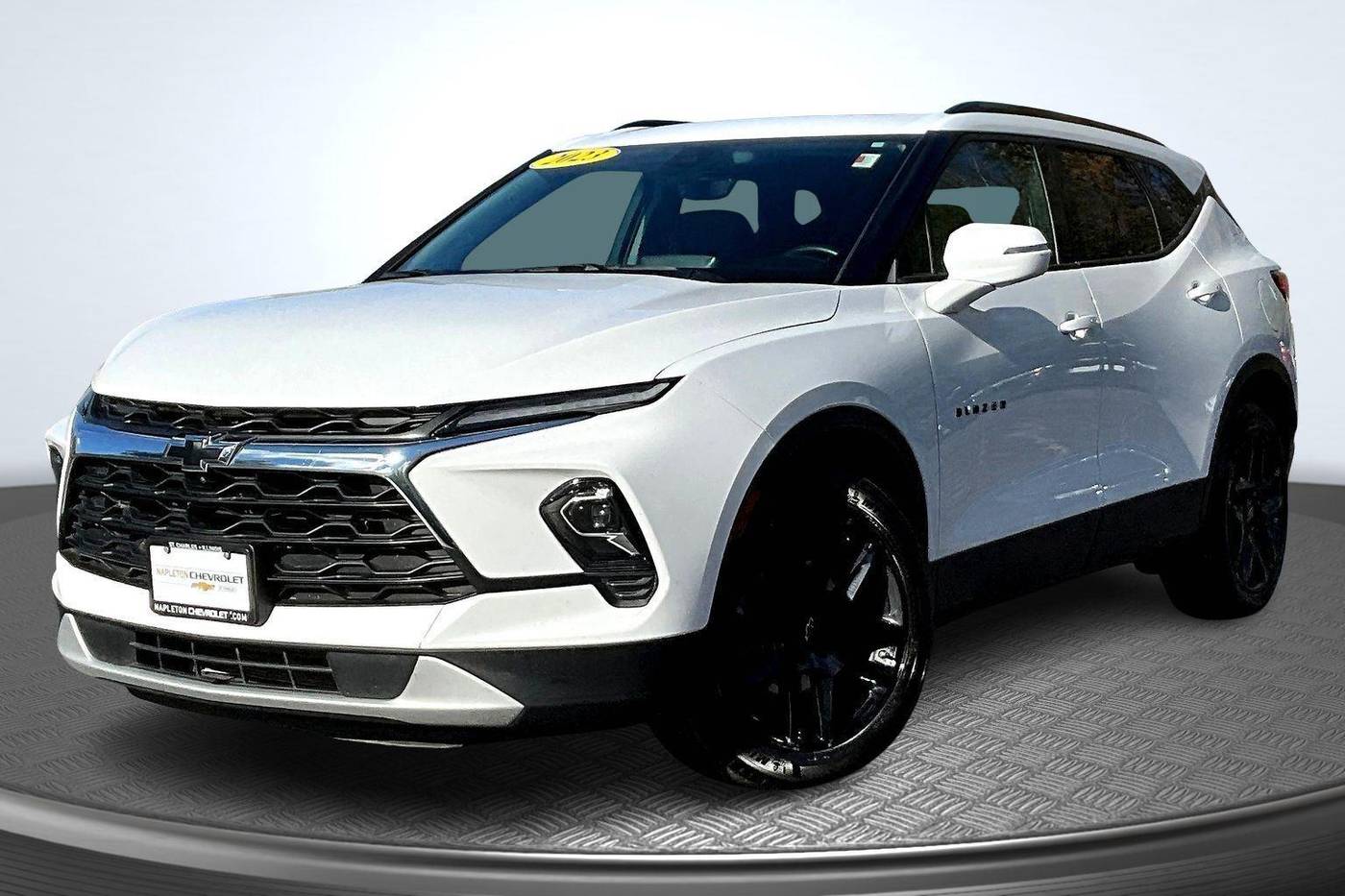 2023 Chevrolet Blazer 3LT — SUV — 32,537 mi — St. Charles, IL