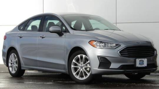 2020 Ford Fusion Hybrid SE — Sedan — 84,055 mi — Chippewa Falls, WI