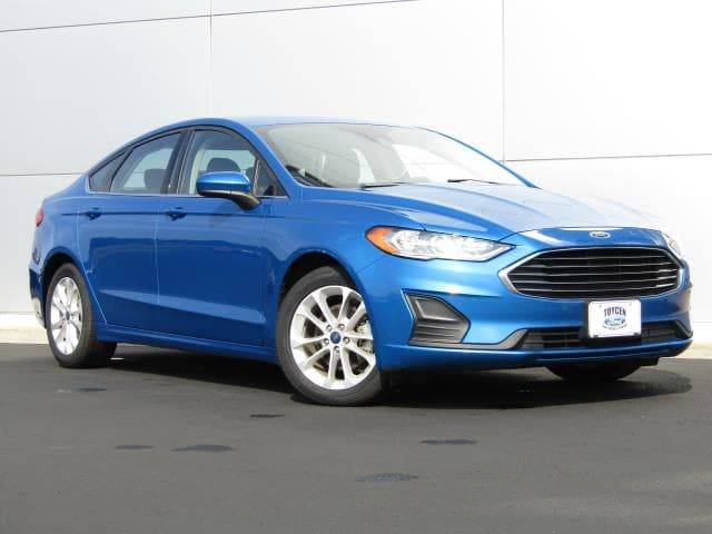 2020 Ford Fusion Hybrid SE — Sedan — 105,877 mi — Chippewa Falls, WI