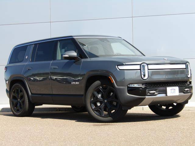 2024 Rivian R1S Adventure — SUV — 19,047 mi — Chippewa Falls, WI