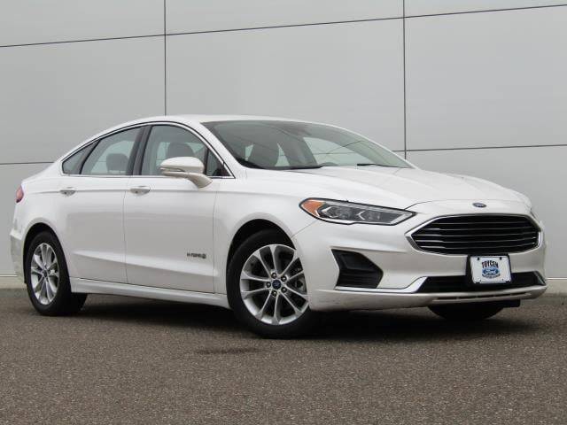 2019 Ford Fusion Hybrid SEL — Sedan — 103,572 mi — Chippewa Falls, WI