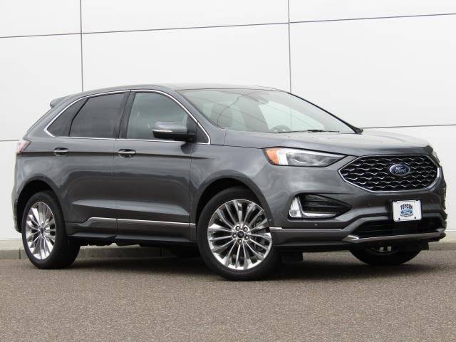 2022 Ford Edge Titanium — SUV — 2,150 mi — Chippewa Falls, WI