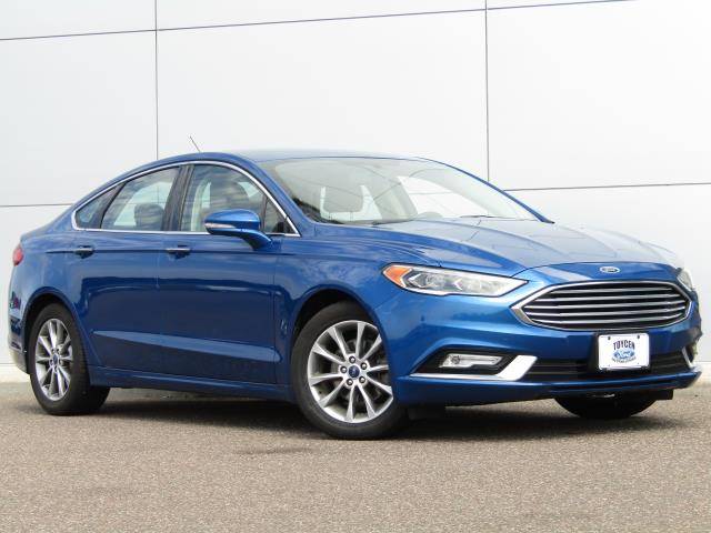2017 Ford Fusion SE — Sedan — 38,335 mi — Chippewa Falls, WI