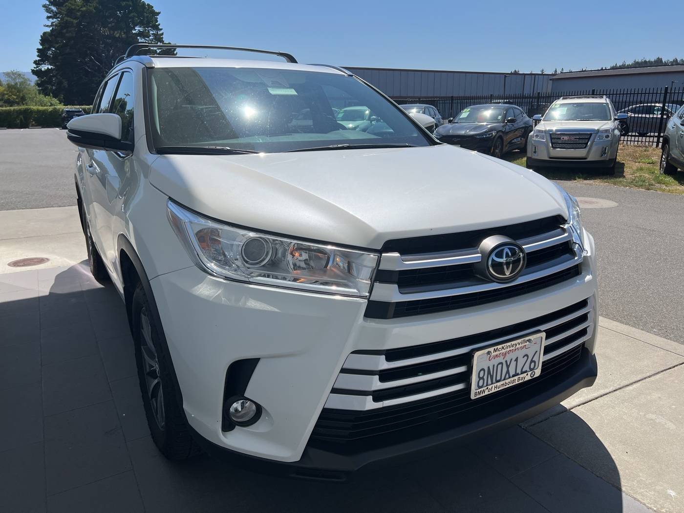 2019 Toyota Highlander XLE — SUV — 52,868 mi — Mckinleyville, CA