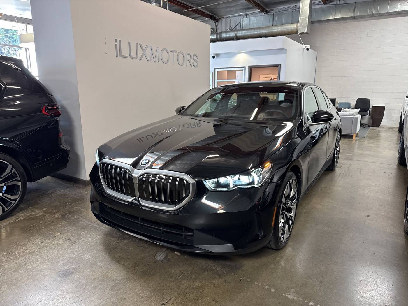 2025 BMW 5 Series 530i — Sedan — 1,315 mi — Mckinleyville, CA