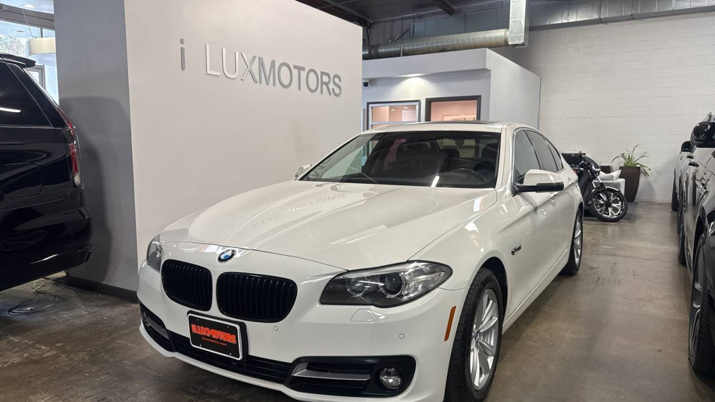 2016 BMW 5 Series 528i — Sedan — 54,951 mi — Mckinleyville, CA