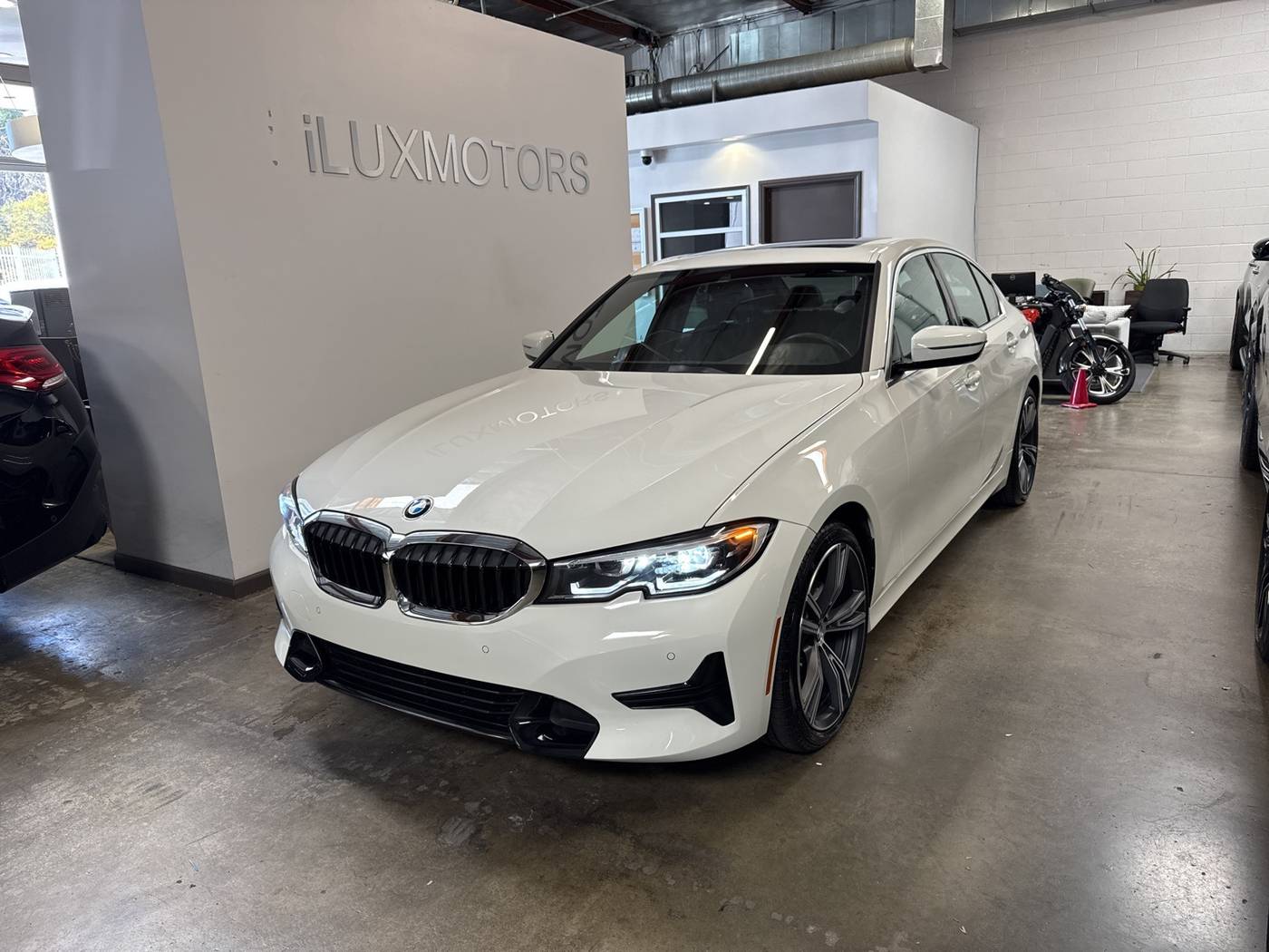 2022 BMW 3 Series 330i — Sedan — 9,270 mi — Mckinleyville, CA